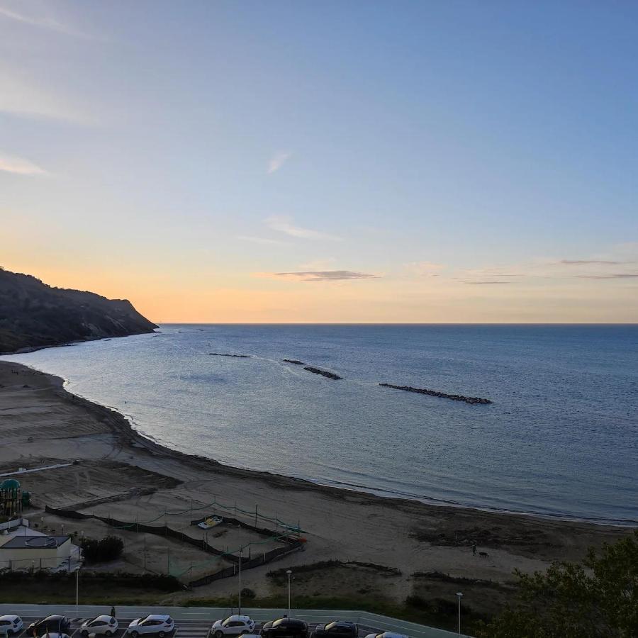 דירות פסארו Tramonto In Baia מראה חיצוני תמונה