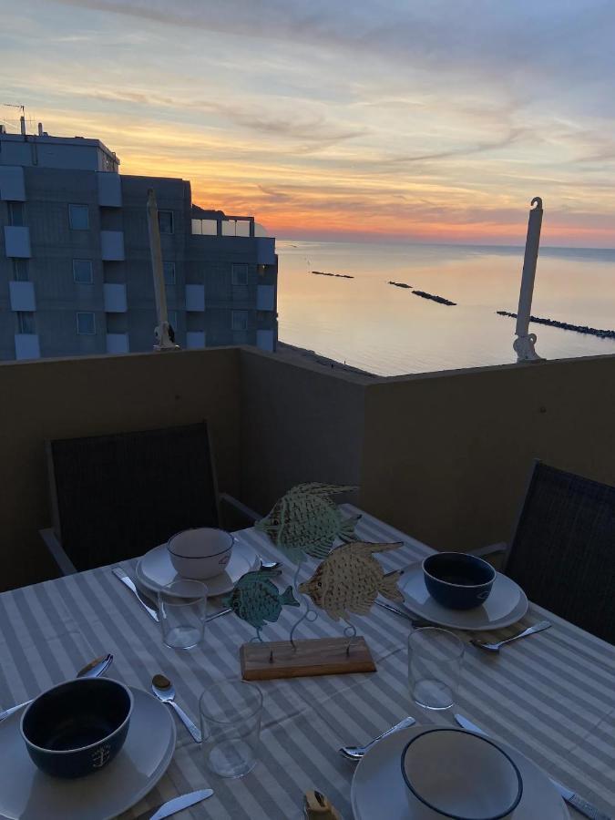 דירות פסארו Tramonto In Baia מראה חיצוני תמונה